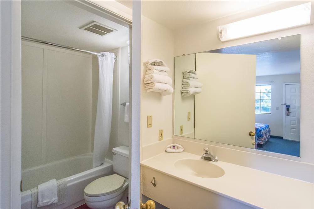 Motel 6-Redding, Ca - South 部屋 写真